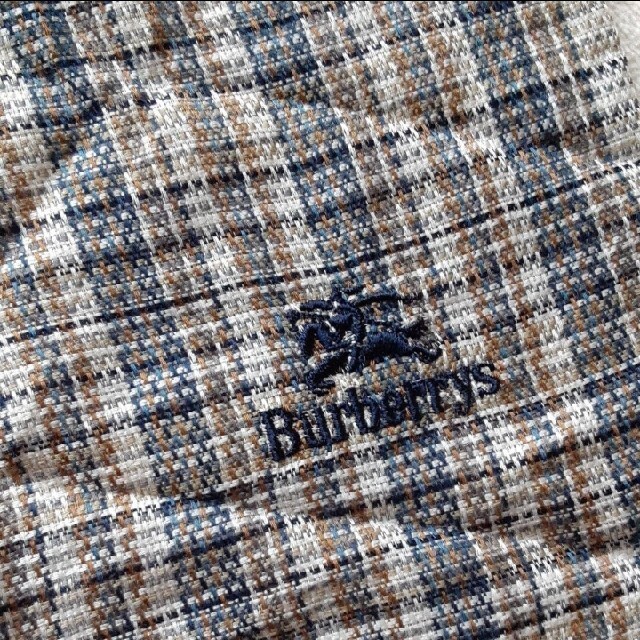BURBERRY(バーバリー)のバーバリー　ハンカチ メンズのファッション小物(ハンカチ/ポケットチーフ)の商品写真