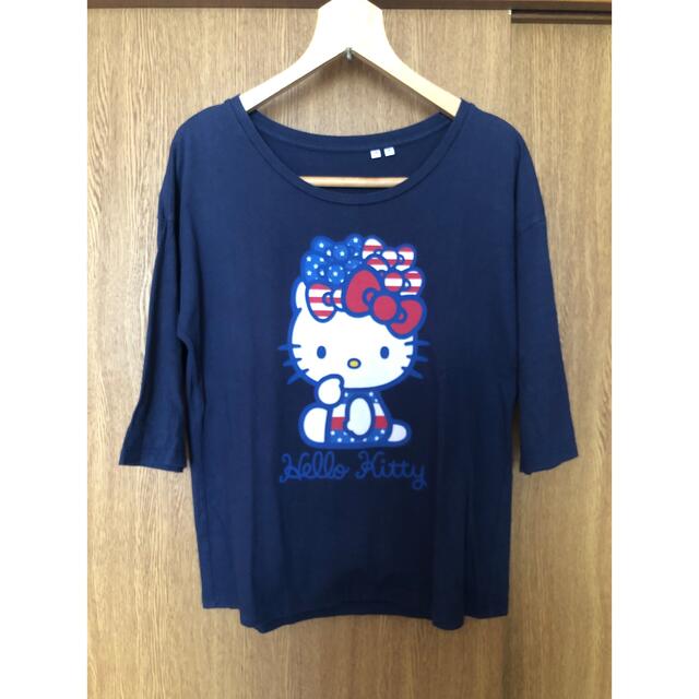 UNIQLO(ユニクロ)のユニクロ   トップス　Tシャツ　キティ レディースのトップス(Tシャツ(長袖/七分))の商品写真