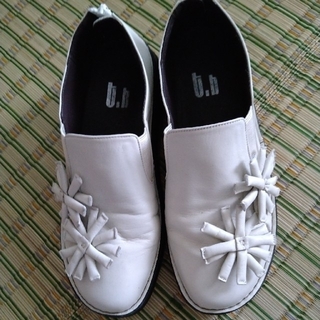 センソユニコ(Sensounico)の夏でも冬でもおしゃれに履ける靴！(スリッポン/モカシン)