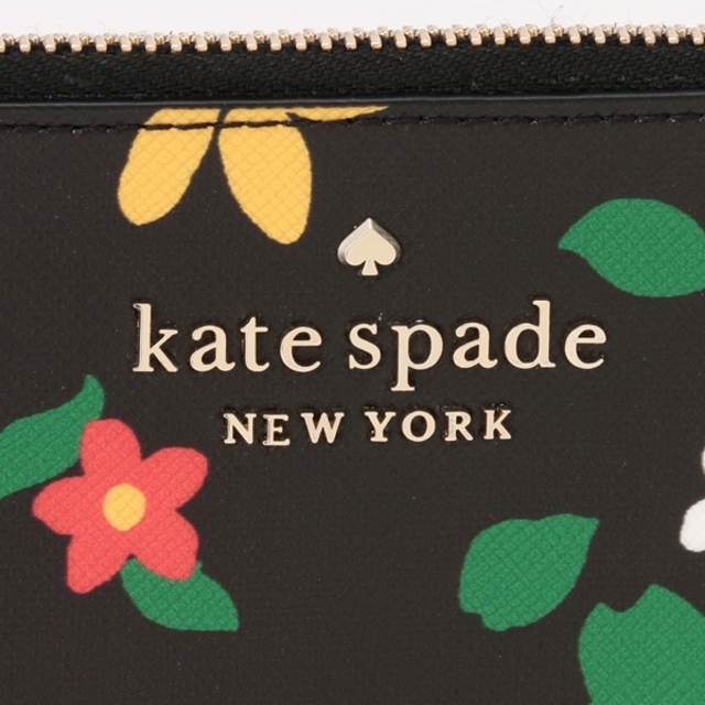 KATE SPADE SATURDAY(ケイトスペードサタデー)のケイトスペード 定期入れ パスケース コインケース ステイシー セーリング フローラル ミディアム L-ジップ カード ホルダー 美品 L字ファスナー 花柄 リング付 ブラック マルチカラー レディース KATE SPADE WLR00418 レディースのファッション小物(名刺入れ/定期入れ)の商品写真