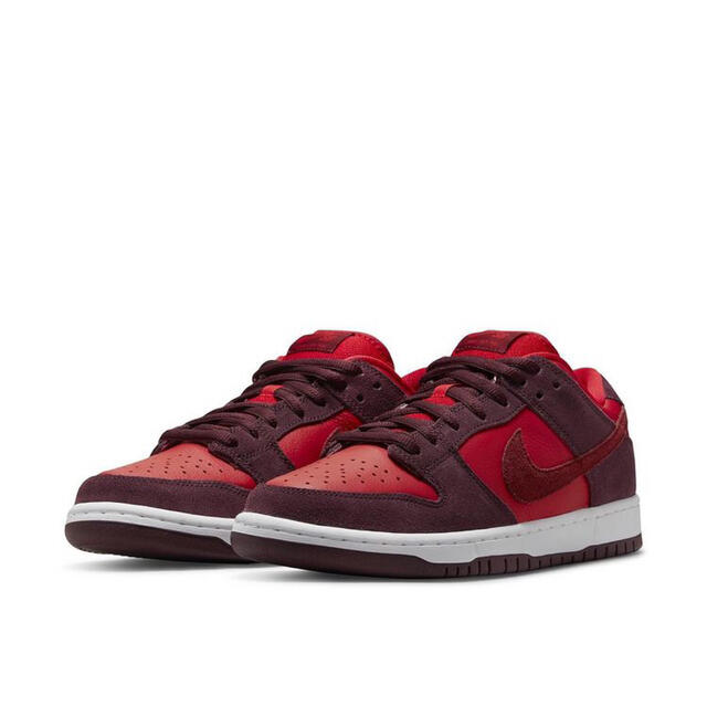 Nike SB Dunk Low  pro Cherry