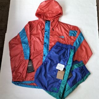 ザノースフェイス(THE NORTH FACE)の新品ノースフェイス ブライトサイドジャケット＆パンツ上下セット　Mサイズ(マウンテンパーカー)