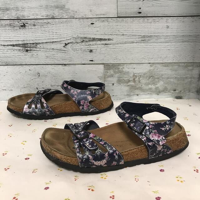 BIRKENSTOCK(ビルケンシュトック)のBIRKENSTOCK アンクルストラップサンダル 24.0 レディースの靴/シューズ(サンダル)の商品写真