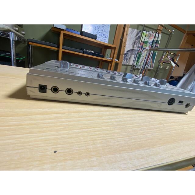 日本産
 Roland Roland Legends: bass Centre Module line Line TB-303 - DJ機器 3