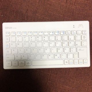 エレコム(ELECOM)のELECOM TK-FBP052WH スタンダードキーボード(PC周辺機器)