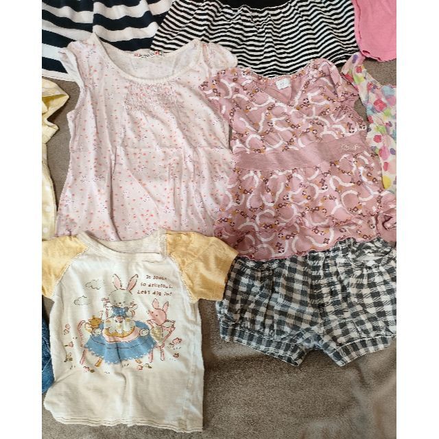 専用【女の子 服　キッズ　100-110サイズ】19点まとめ売り　半袖 キッズ/ベビー/マタニティのキッズ服女の子用(90cm~)(Tシャツ/カットソー)の商品写真