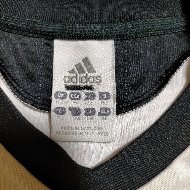 adidas(アディダス)のTシャツ adidas スポーツ/アウトドアのサッカー/フットサル(ウェア)の商品写真