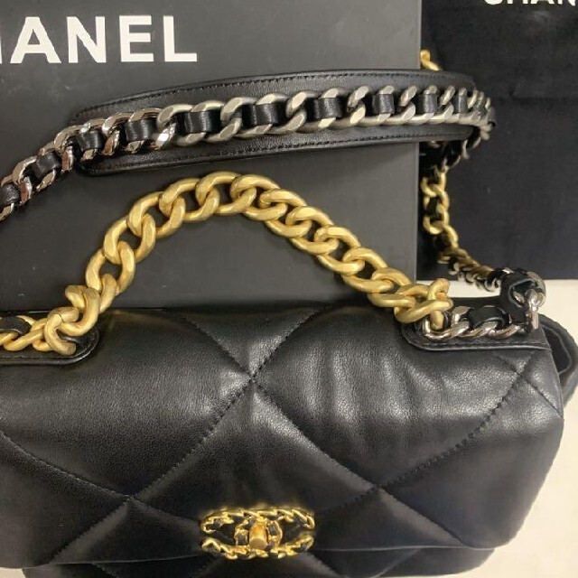 高品質豊富な CHANEL ラージフラップバッグ 美品 正規品の通販 by ニイタ 's shop｜シャネルならラクマ 