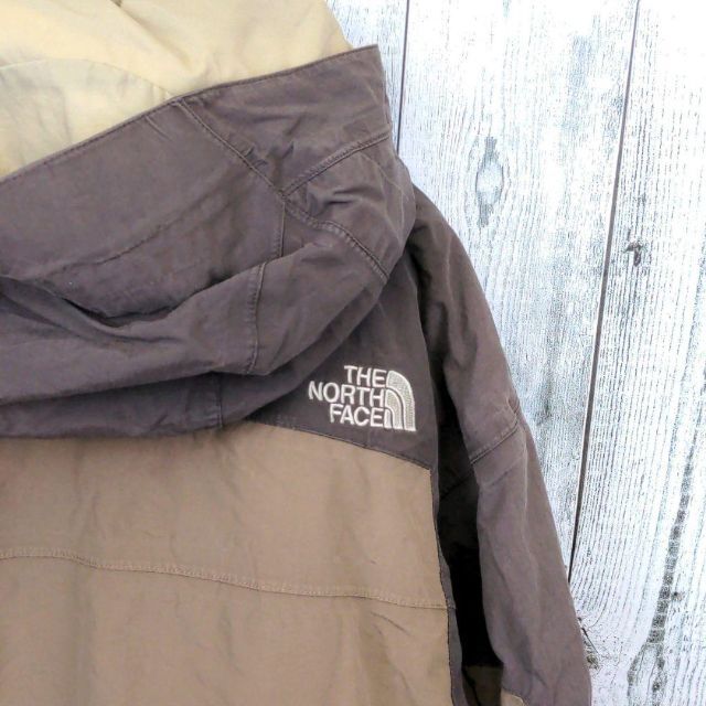 THE NORTH FACE(ザノースフェイス)のUS規格ノースフェイスマウンテンパーカーハイベント刺繍ロゴブラウン茶L古着 メンズのジャケット/アウター(ナイロンジャケット)の商品写真