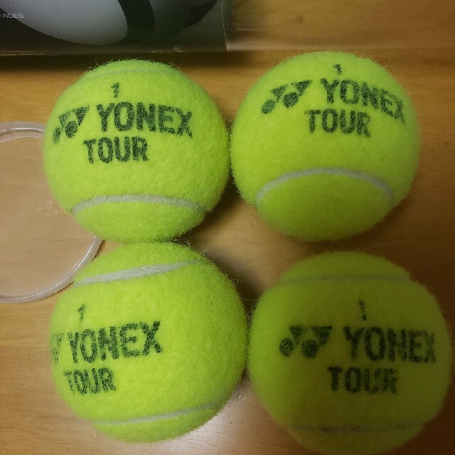 YONEX(ヨネックス)の硬式テニスボール(YONEXツアー) スポーツ/アウトドアのテニス(ボール)の商品写真