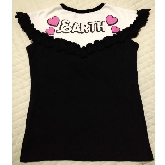 EARTHMAGIC(アースマジック)のEARTHMAGIC　130 トップス キッズ/ベビー/マタニティのキッズ服女の子用(90cm~)(Tシャツ/カットソー)の商品写真