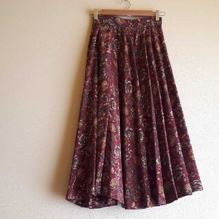 サンタモニカ(Santa Monica)の古着屋 OLD vintage 花柄 タック ロングスカート(ロングスカート)