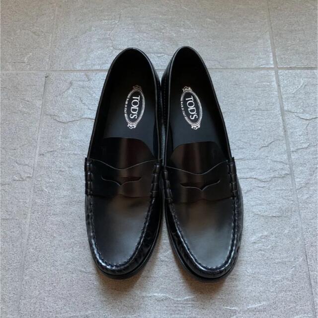 TOD'S(トッズ)の★ SALE★ TOD'S トッズ ローファー 黒 36 1/2 レディースの靴/シューズ(ローファー/革靴)の商品写真