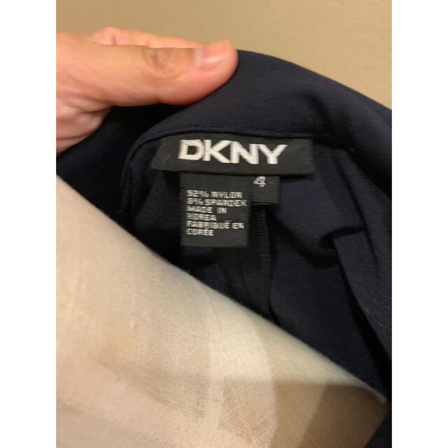 DKNYのシックなワンピース♪ 4