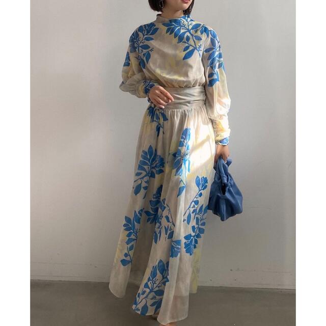 お値下げ!AMERI MEDI ROLLER ART CHIFFON DRESS-