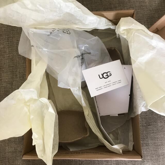 UGG(アグ)のアグ、UGG、靴、空箱 レディースの靴/シューズ(その他)の商品写真