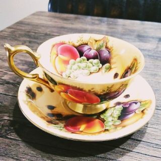 エインズレイ(Aynsley China)の【エインズレイ】Aynsley カップ＆ソーサー 果物柄(食器)