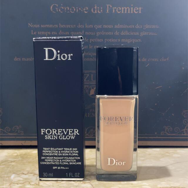 Dior(ディオール)のDior 新リキッドファンデーション　グロウ　1N コスメ/美容のベースメイク/化粧品(ファンデーション)の商品写真