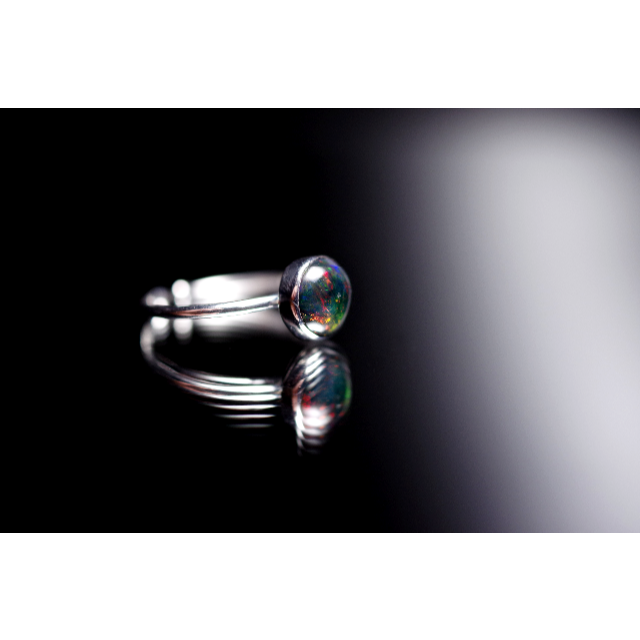 がりを⇏ 新作☆『Black Opal』世界でひとつの天然石リングsv925+
