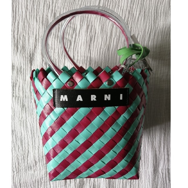 Marni(マルニ)の★新品未使用　MARNIかごバッグ レディースのバッグ(かごバッグ/ストローバッグ)の商品写真