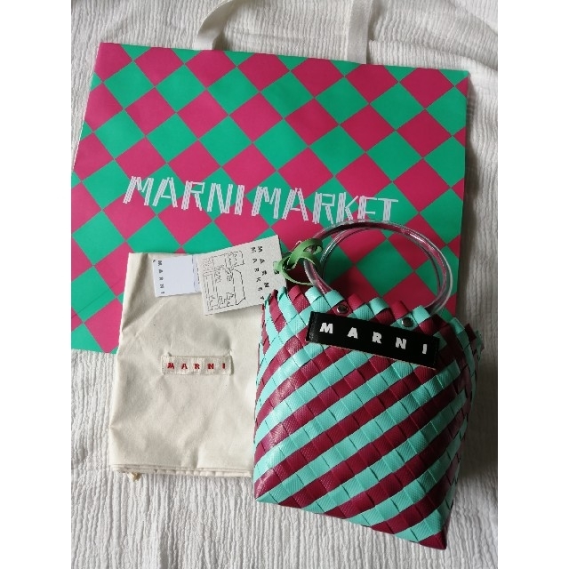 Marni(マルニ)の★新品未使用　MARNIかごバッグ レディースのバッグ(かごバッグ/ストローバッグ)の商品写真