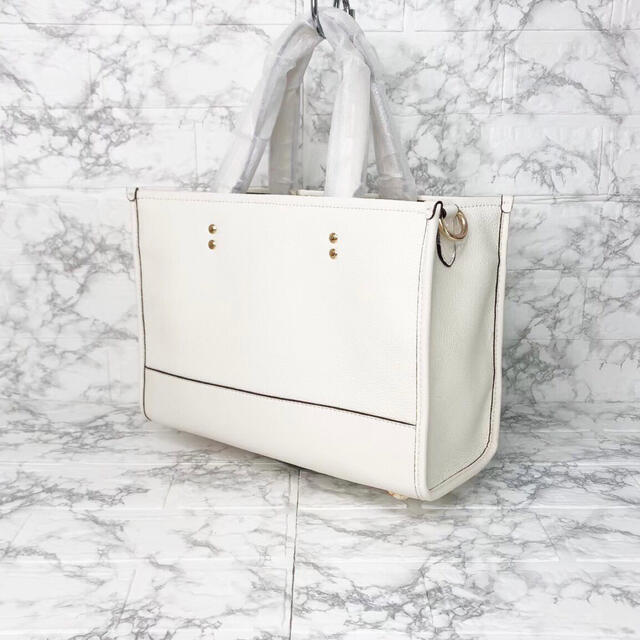 新品】COACH トート ハンドバッグ ショルダーバッグ 丸ロゴ ホワイト
