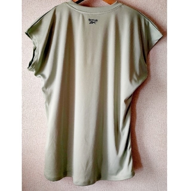 Reebok(リーボック)の新品 リーボック Tシャツ 女性(L) 男性(M~L) レディースのトップス(Tシャツ(半袖/袖なし))の商品写真