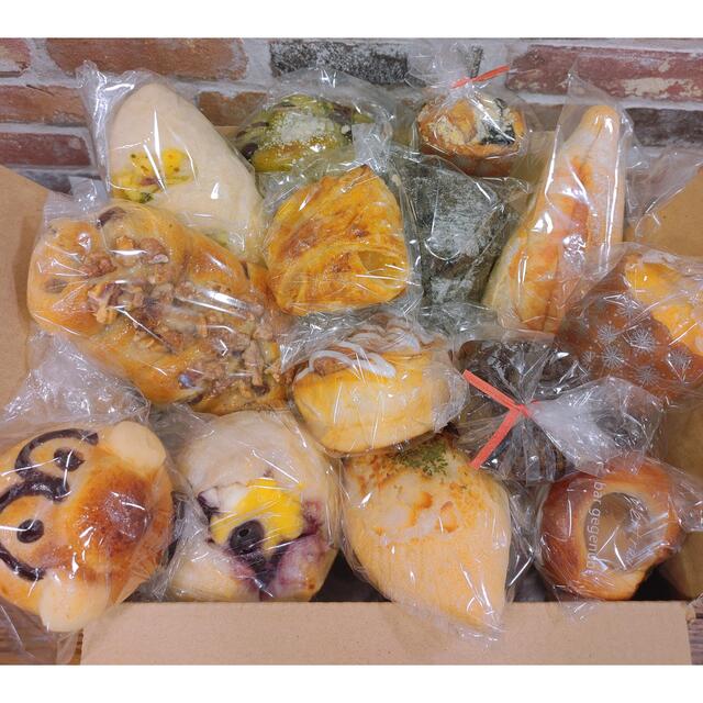 冷凍パンが箱いっぱい♡ 60サイズ×2箱