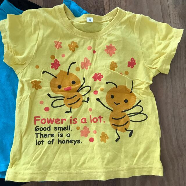 UNIQLO(ユニクロ)のTシャツ　90 3枚セット キッズ/ベビー/マタニティのキッズ服女の子用(90cm~)(Tシャツ/カットソー)の商品写真