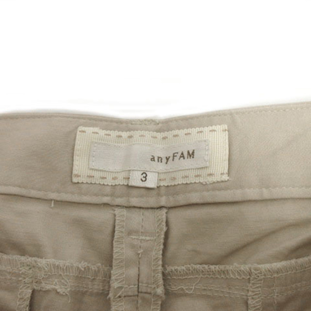 anyFAM(エニィファム)のエニィファム パンツ クロップド丈 コットン混 ストレッチ ベージュ 3 レディースのパンツ(その他)の商品写真