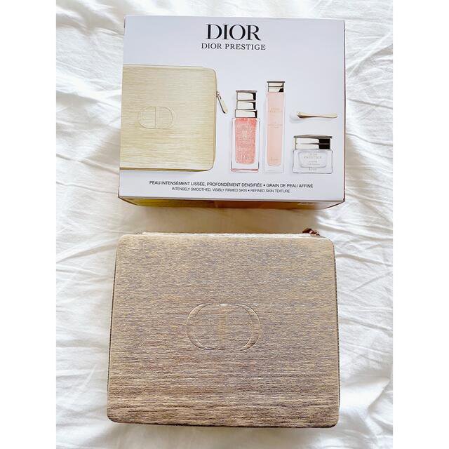 Dior(ディオール)の【はるさん専用】DIOR プレステージ マイクロ ユイル ド ローズ コフレ コスメ/美容のスキンケア/基礎化粧品(美容液)の商品写真