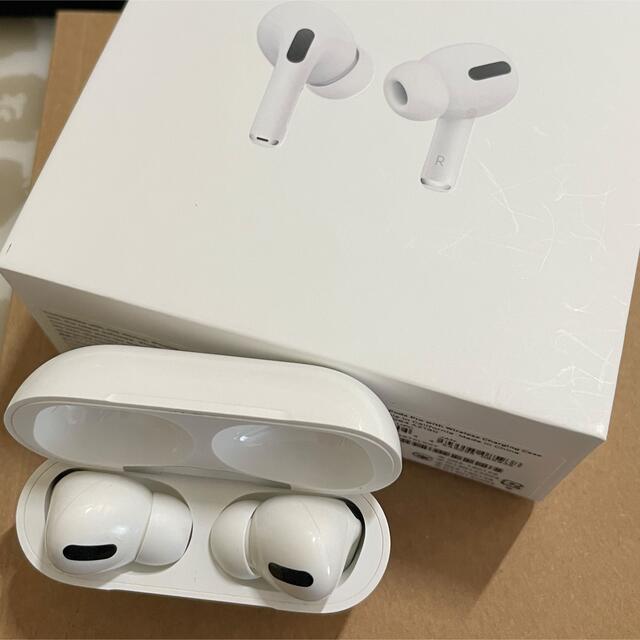 Apple(アップル)の【ryy様専用】AirPods Pro MWP22J スマホ/家電/カメラのオーディオ機器(ヘッドフォン/イヤフォン)の商品写真