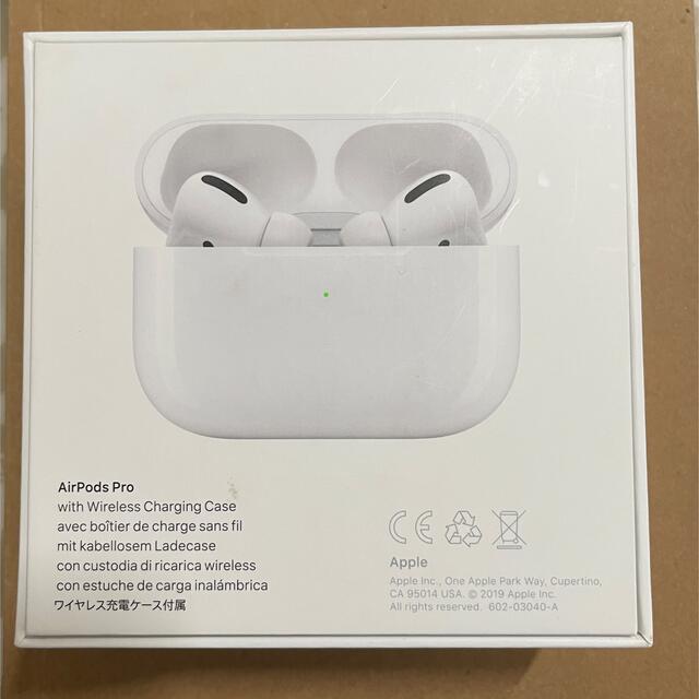 Apple(アップル)の【ryy様専用】AirPods Pro MWP22J スマホ/家電/カメラのオーディオ機器(ヘッドフォン/イヤフォン)の商品写真