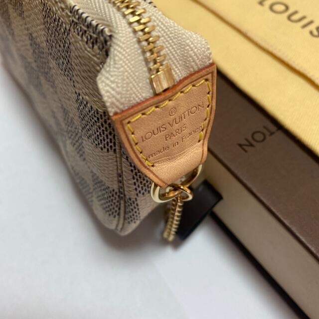 LOUIS VUITTON ミニポシェットアクセソワール