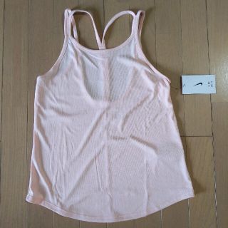 ナイキ(NIKE)のNIKE　YOGA　ナイキヨガタンクトップMサイズ新品タグ付き(ヨガ)