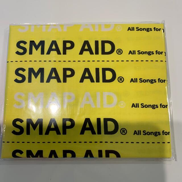 SMAP(スマップ)の【お値下げ中】SMAP AID +ハンカチ（しあわせのYELLOW-AID） エンタメ/ホビーのCD(ポップス/ロック(邦楽))の商品写真