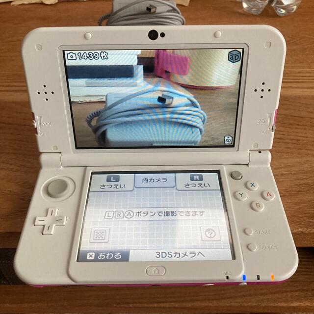 任天堂(ニンテンドウ)の任天堂 3DS LL ピンク エンタメ/ホビーのゲームソフト/ゲーム機本体(携帯用ゲーム機本体)の商品写真
