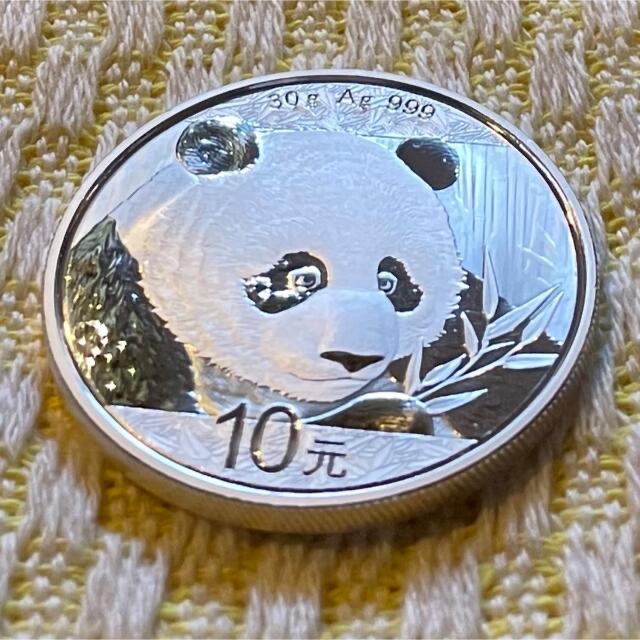 銀貨　99.9% 純銀　シルバー パンダ　銀貨　30グラム　ジャイアントパンダ