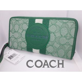 コーチ(COACH)のcoachロゴパッチコーチリストラップ付きスマホOK！長財布グリーンカラー(財布)