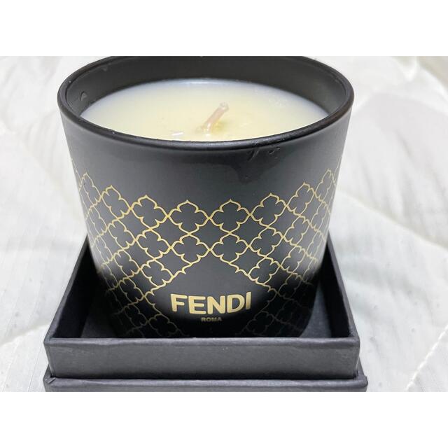 FENDI(フェンディ)のFENDI アロマキャンドル　非売品　新品未使用 ハンドメイドのインテリア/家具(アロマ/キャンドル)の商品写真