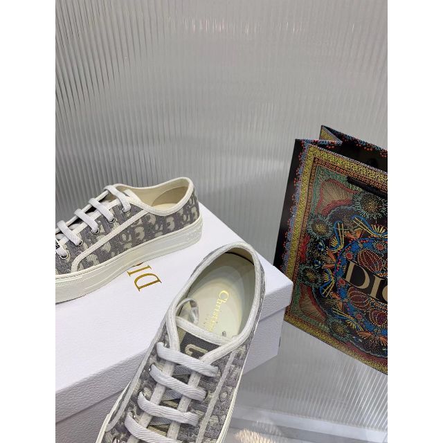 サイズチャ Christian オブリーク キャンバス 39の通販 by Rei♡'s shop｜クリスチャンディオールならラクマ Dior