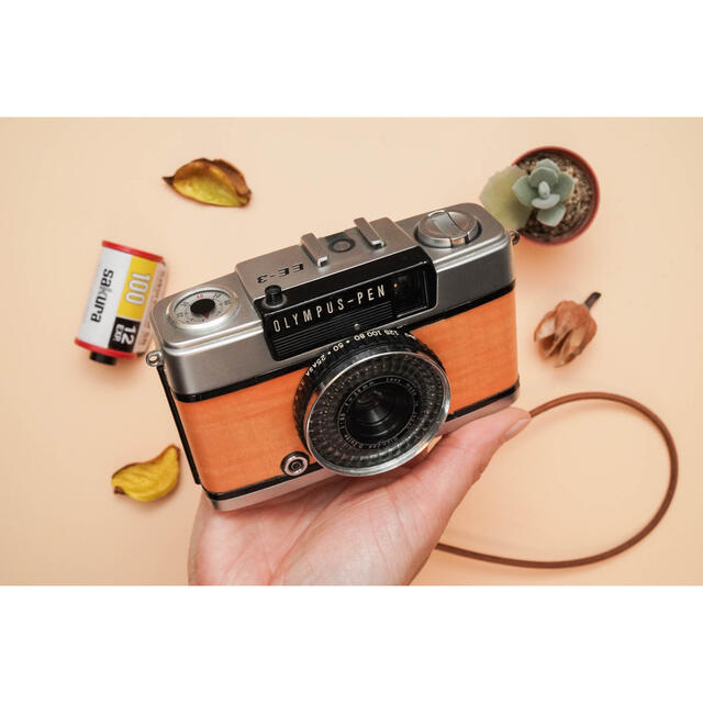 OLYMPUS(オリンパス)の【ウッドカメラ】Olympus PEN EE-3 マンダリンオレンジ スマホ/家電/カメラのカメラ(フィルムカメラ)の商品写真