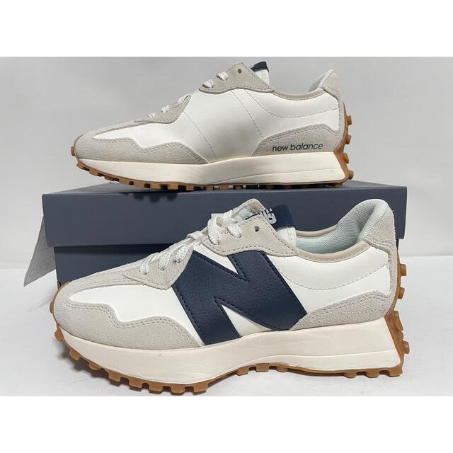 New Balance(ニューバランス)の【新品】24㎝　New Balance ニューバランス　WS327KB レディースの靴/シューズ(スニーカー)の商品写真