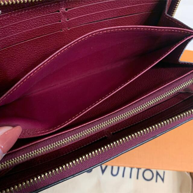 LOUIS VUITTON(ルイヴィトン)のルイヴィトン　ジッピー・ウォレット レディースのファッション小物(財布)の商品写真