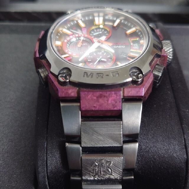 最高級G-SHOCK日本刀をテーマにした MRG-G2000GA メンズの時計(腕時計(アナログ))の商品写真