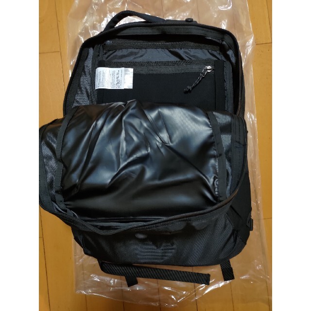 ARC'TERYX(アークテリクス)の【新品】アロー 16 アークテリクス 24k ブラック arro16 メンズのバッグ(バッグパック/リュック)の商品写真