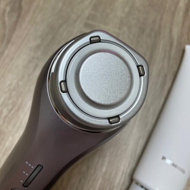 Panasonic(パナソニック)の値下げ中☆美品☆RF美顔器☆EH-SR72-S スマホ/家電/カメラの美容/健康(フェイスケア/美顔器)の商品写真