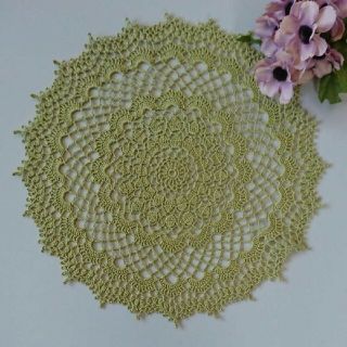 るんるん様専用＊ハンドメイド♥️レース編みドイリー&テーブルセンター ２点(インテリア雑貨)