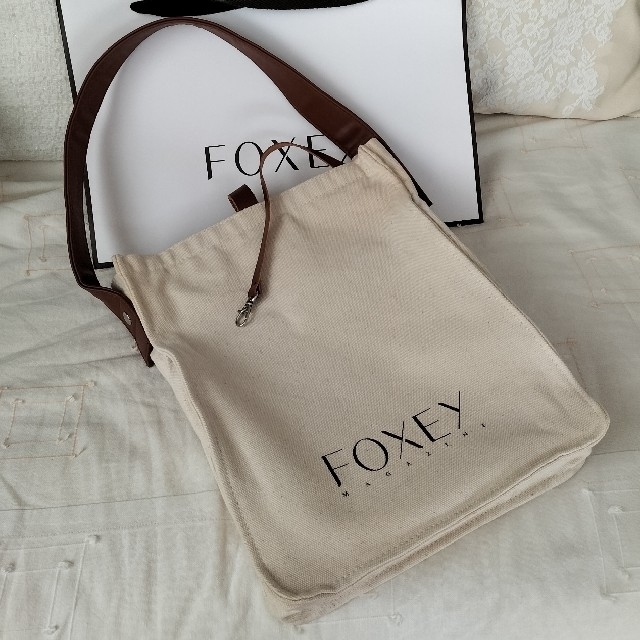 FOXEY(フォクシー)の【FOXEY】エーヨントートバッグ フォクシーマガジン付録 レディースのバッグ(トートバッグ)の商品写真