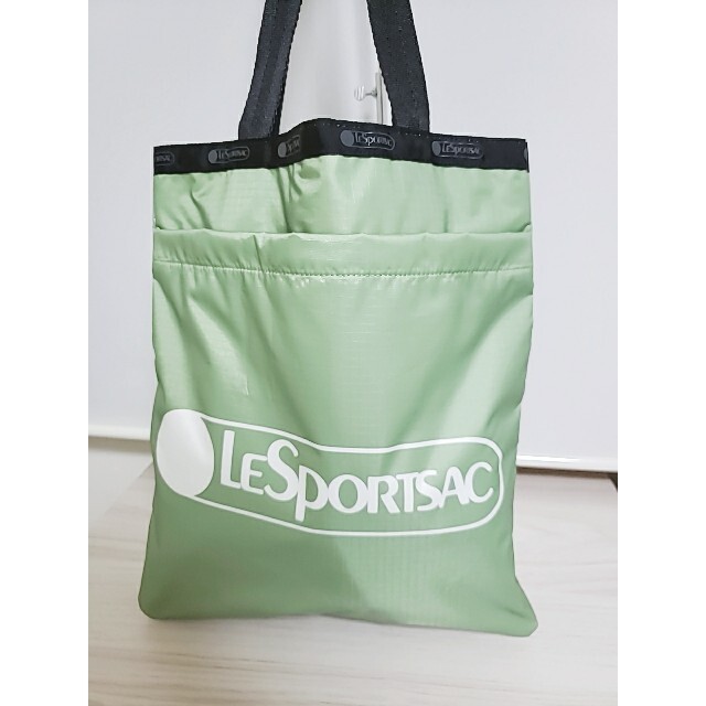 LeSportsac(レスポートサック)の未使用☆美品☆LeSportsac　レスポートサック　ブーさん　トートバッグ レディースのバッグ(トートバッグ)の商品写真